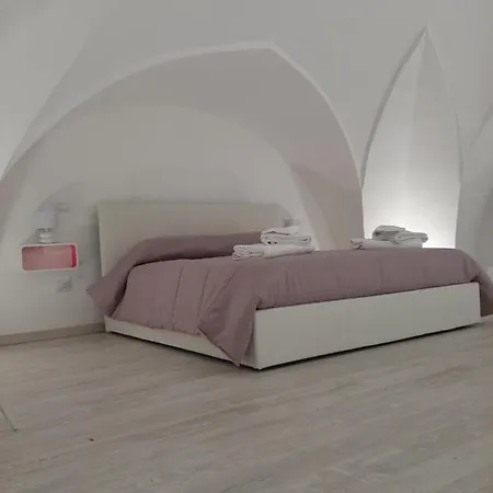 Bed Casa Via Gallipoli - Corte Bari