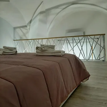 Bed Casa Via Gallipoli - Corte Bari * Brindisi