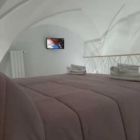 Bed Casa Via Gallipoli - Corte Bari * Brindisi