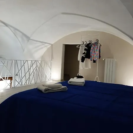 Bed Casa Via Gallipoli - Corte Bari Holiday home