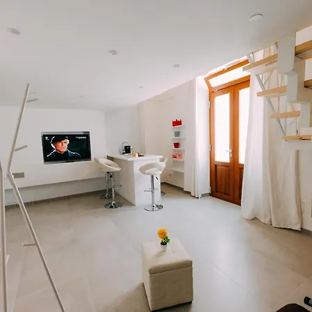 Holiday home Bed Casa Via Gallipoli - Corte Bari