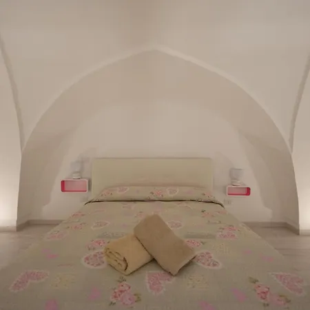 Bed Casa Via Gallipoli - Corte Bari Holiday home Brindisi